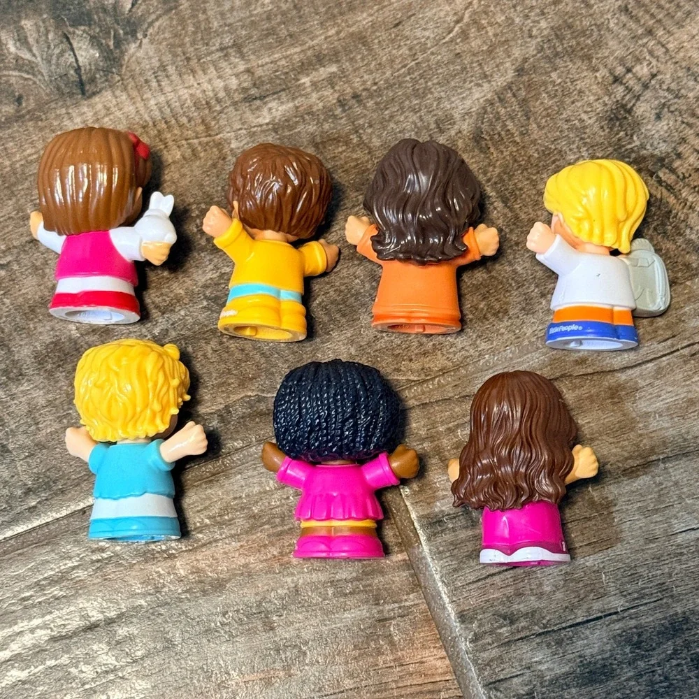Fisher-Price Little People Friends Diverse Figure Lot 7 Piece